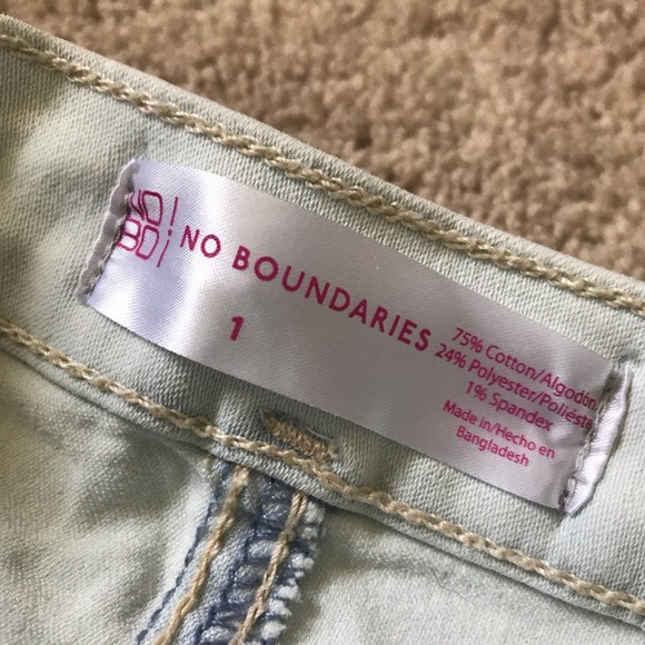 🔴LAST CHANCE 🔴
 NWT no boundaries size 1 shorts - Picture 5 of 5